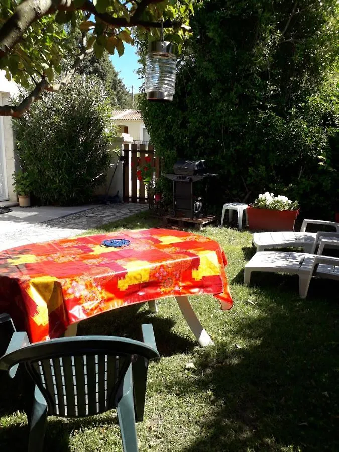 Сasa de vacaciones Brig'Gite LʼIsle-sur-la-Sorgue